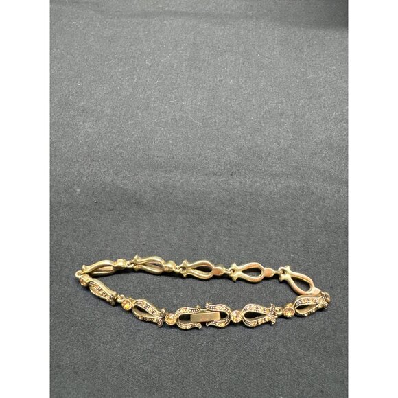 Vintage Monet Gold Tone Link Bracelet With Rhinestones - Picture 3 of 5